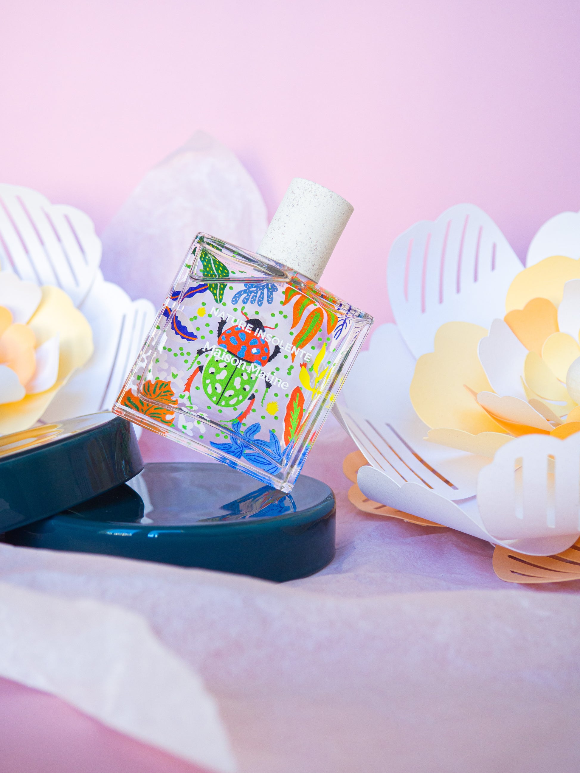 Nature insolente from Maison Matine, perfume with Beetle illustration on the bottle, perfume con ilustración de escarabajo en el bote