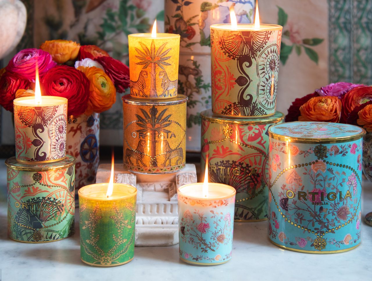 Ortigia Sicilia, velas decorativas de ortigia sicilia con leopardos y palemeras en fico d'india y florio y zagara