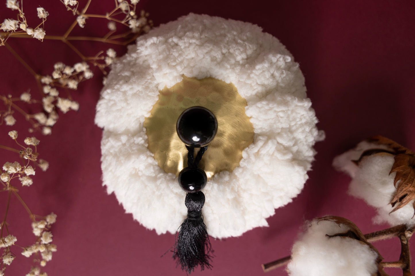 fluffy, fluffy scented purse, white scented purse with burgundy background, Christmas present for people who like parfumes