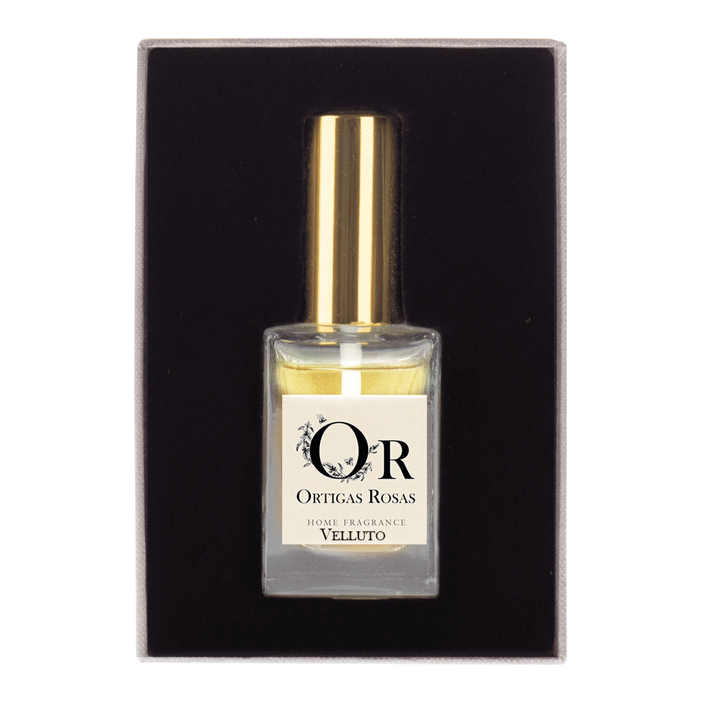 Mini perfume velluto en envase de cristal con tapon dorado en 30ml  caja color marfil 